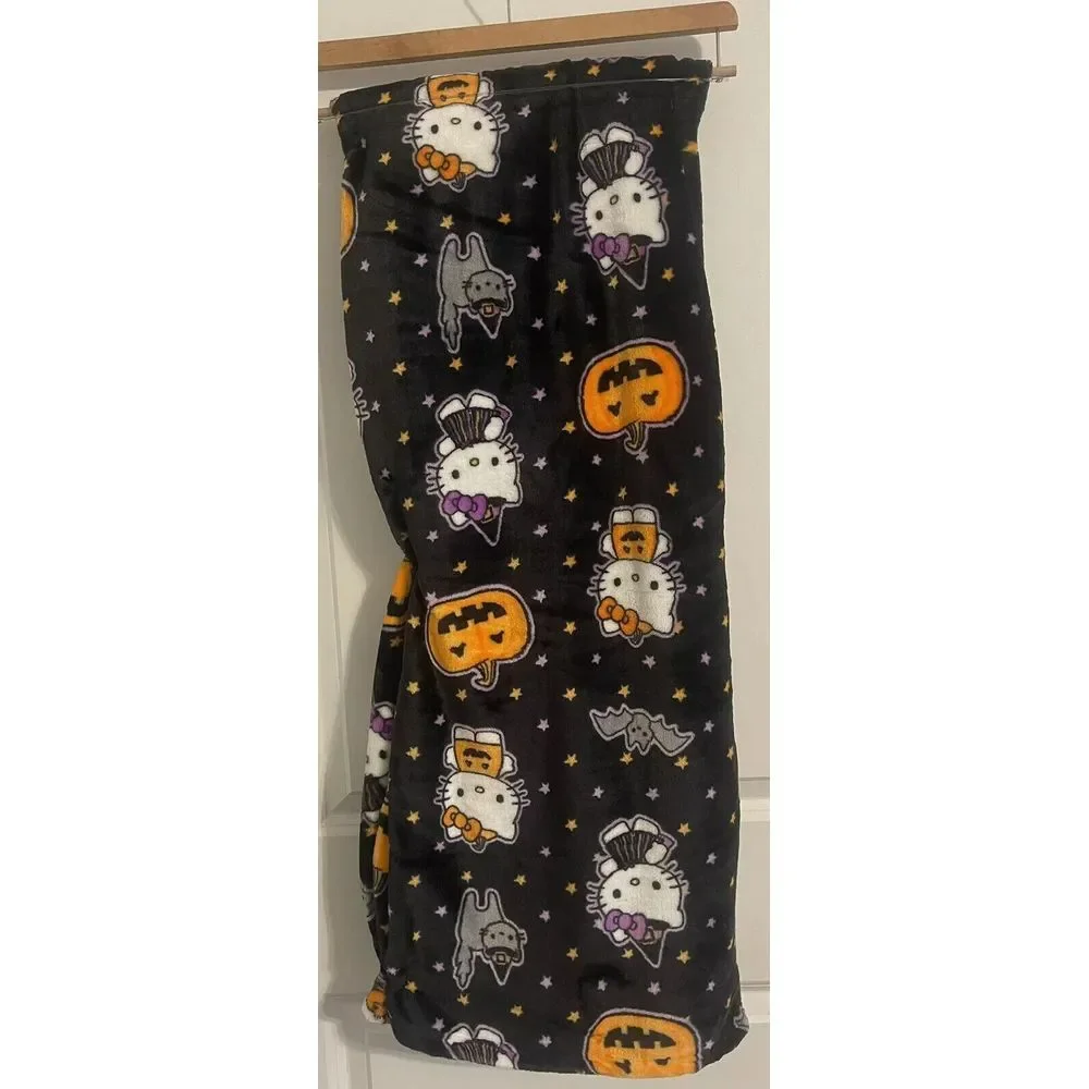 NEW‎ 2024 Hello Kitty Halloween Cloud Throw Cute Costume Black Blanket 60